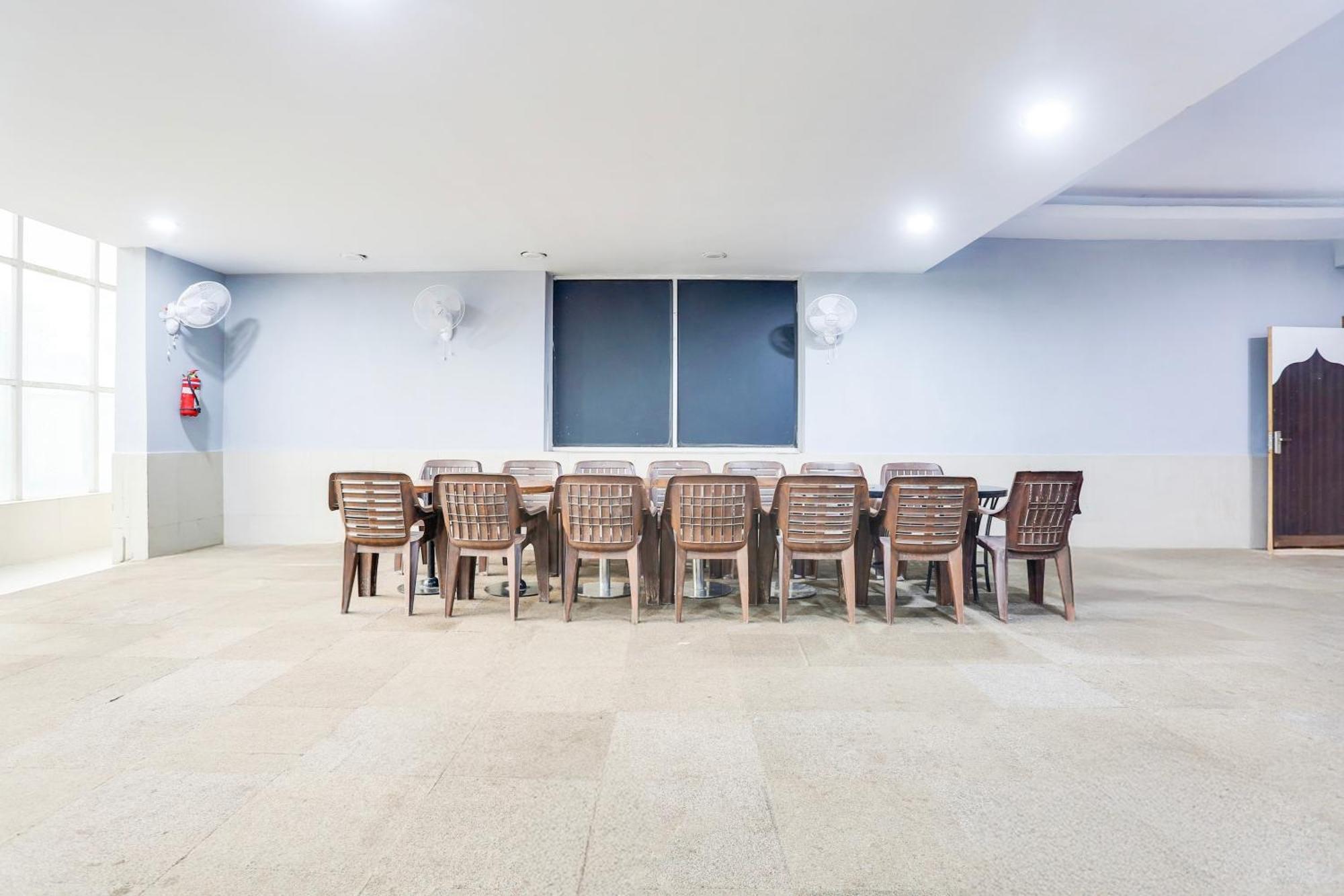 Готель Super Collection O Bhiwadi Екстер'єр фото